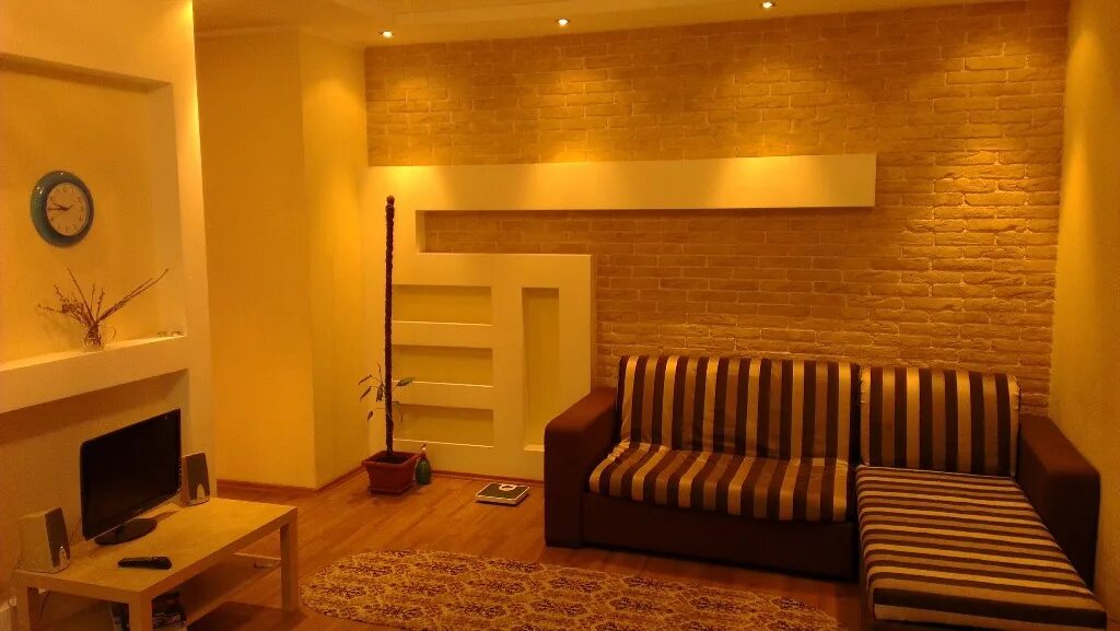 1 комнатная квартира в бердске. 1 комнатная квартира в бердске. Бердск улица лунная 4. Однокомнатная квартира в бердске. Квартиры в бердске.