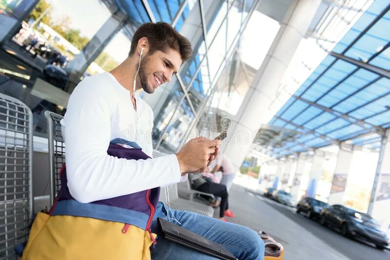 Were waiting a bus
