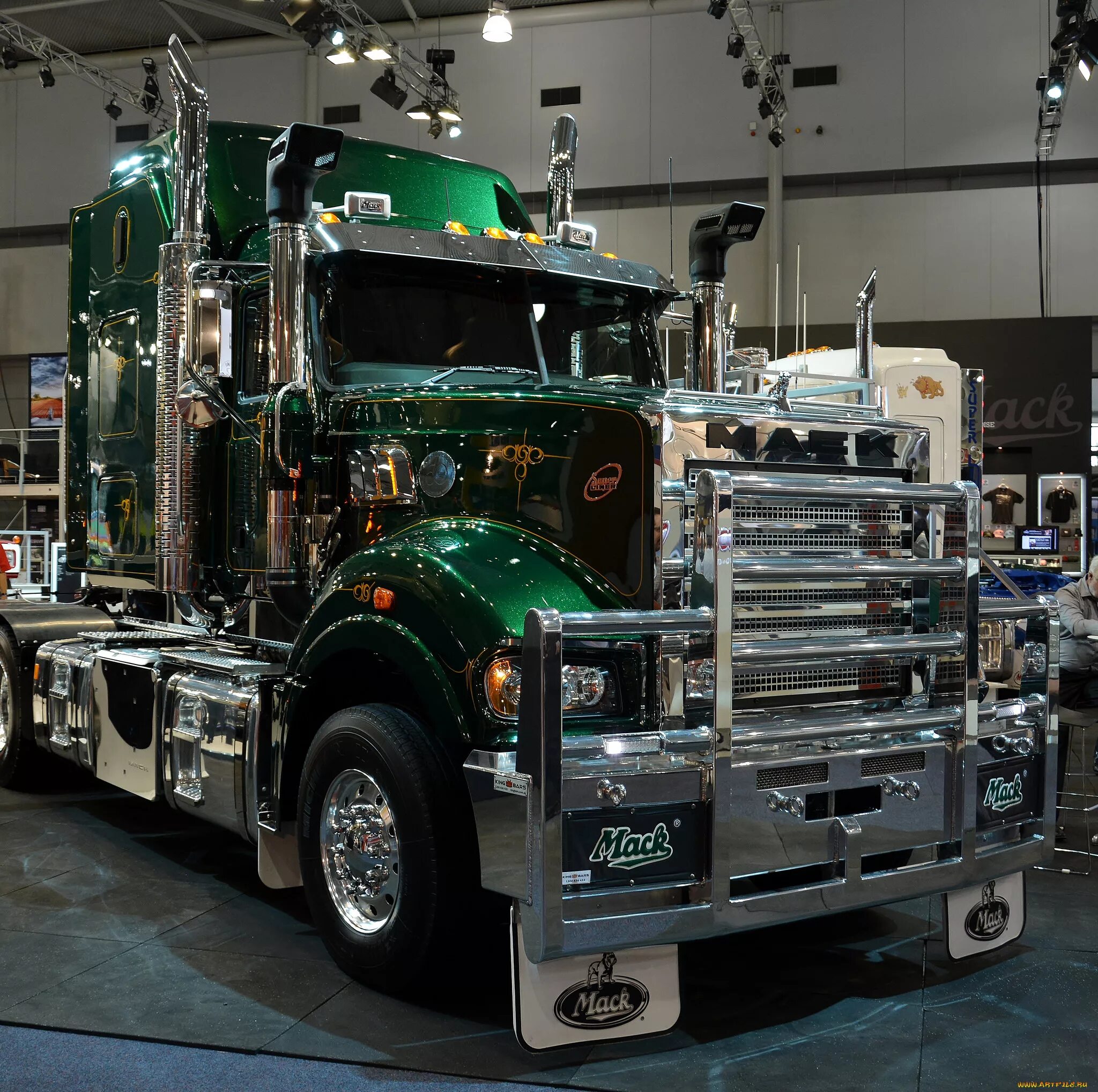 Мак трак. Mack Truck Superliner. Mack Trucks Грузовики. Mack rs712lst. Машина тягач купить