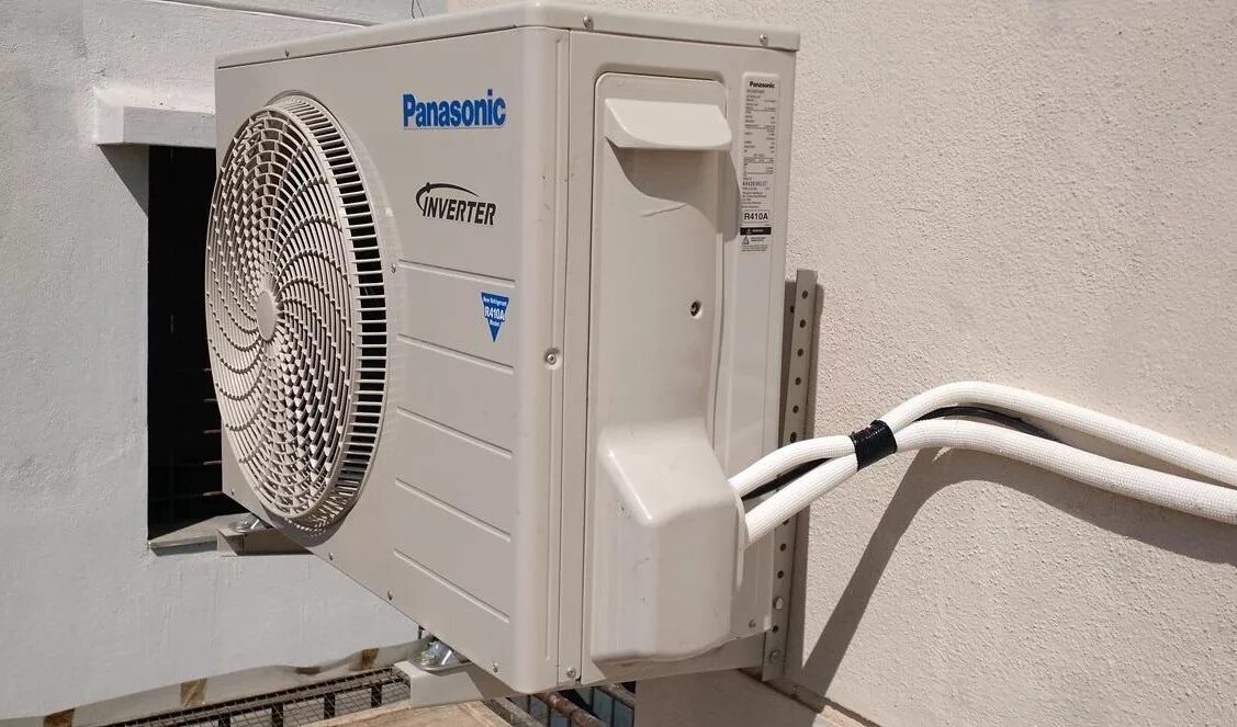 Наружный блок Панасоник инвертор. Наружный блок кондиционера Panasonic r410a. Наружный блок инверторного кондиционера. Внешний блок кондиционера Panasonic. Кондиционер зимой можно включать mircli ru