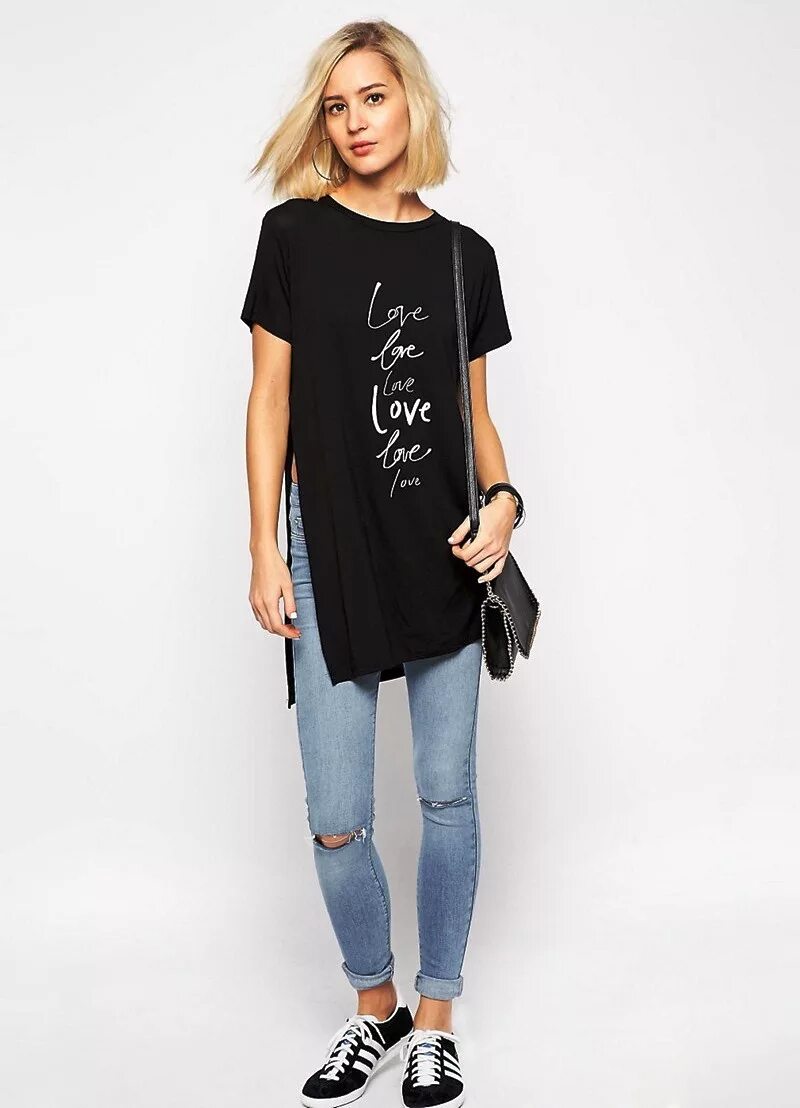 Длинная футболка с джинсами. Луки с футболкой. Как носить длинную футболку. Летние. Как носить длинную футболку.