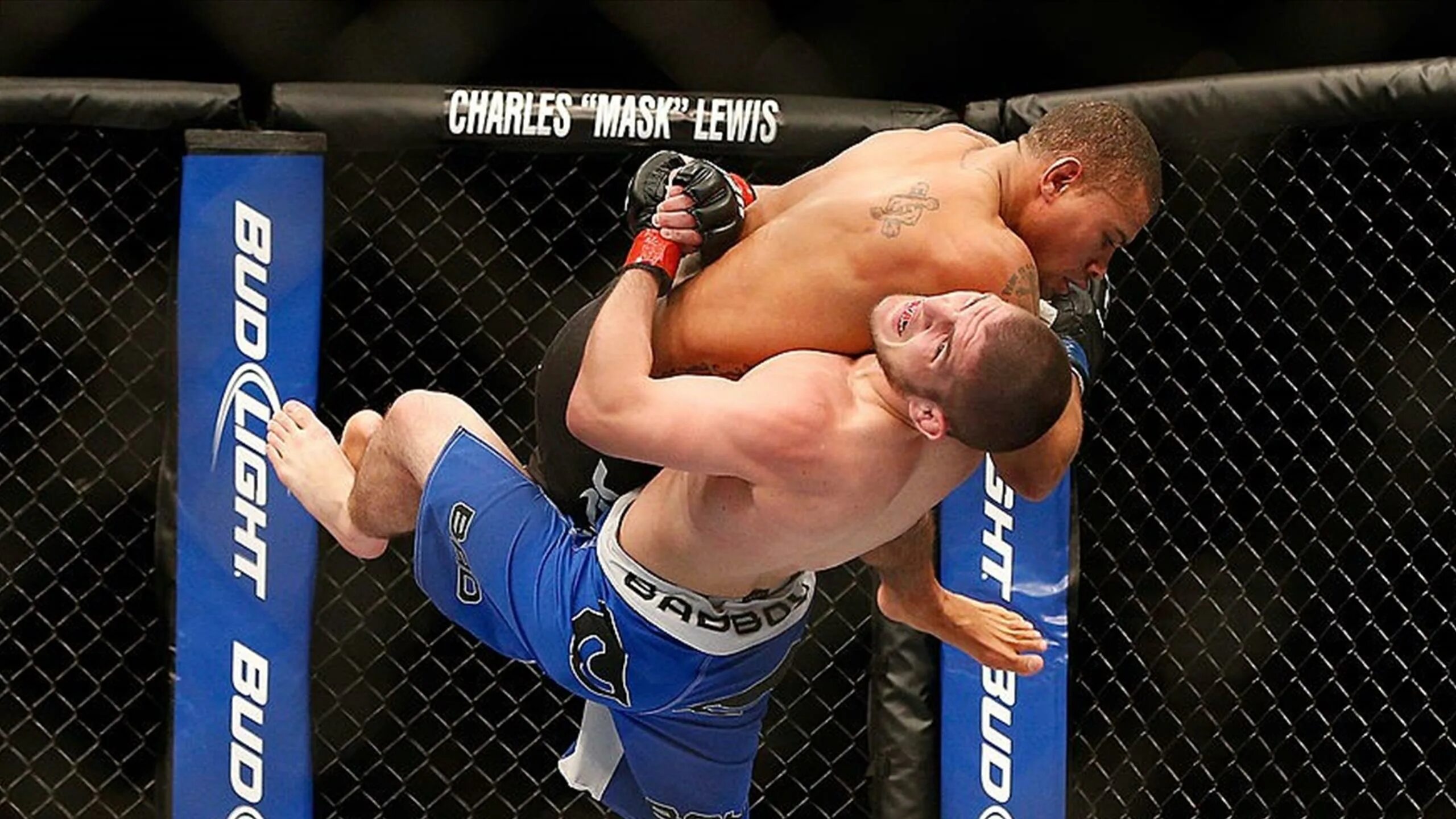 Хабиб нурмагомедов абель трухильо. Бросок ufc. Мма хабиб. Strikeforce: barnett vs. Кормье бросок.