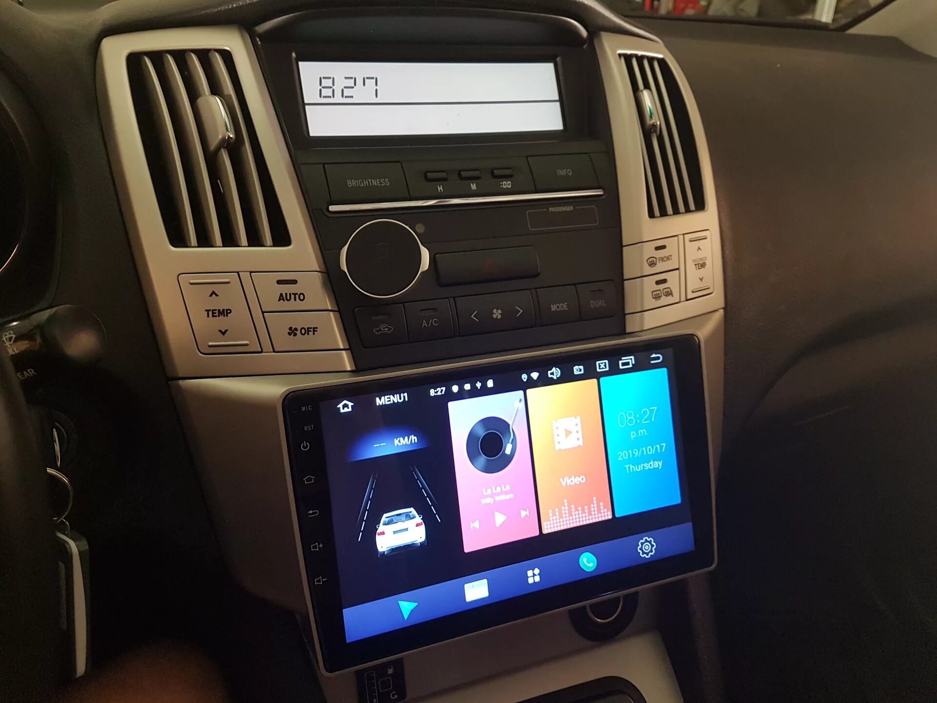 Магнитола андроид для лексус rx300. Lexus rx 300 магнитола. Lexus rx 300 магнитола. Магнитола лексус рх 300 2000г. Магнитола lexus rx300.