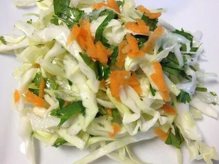Салат капуста морковь зеленый лук
