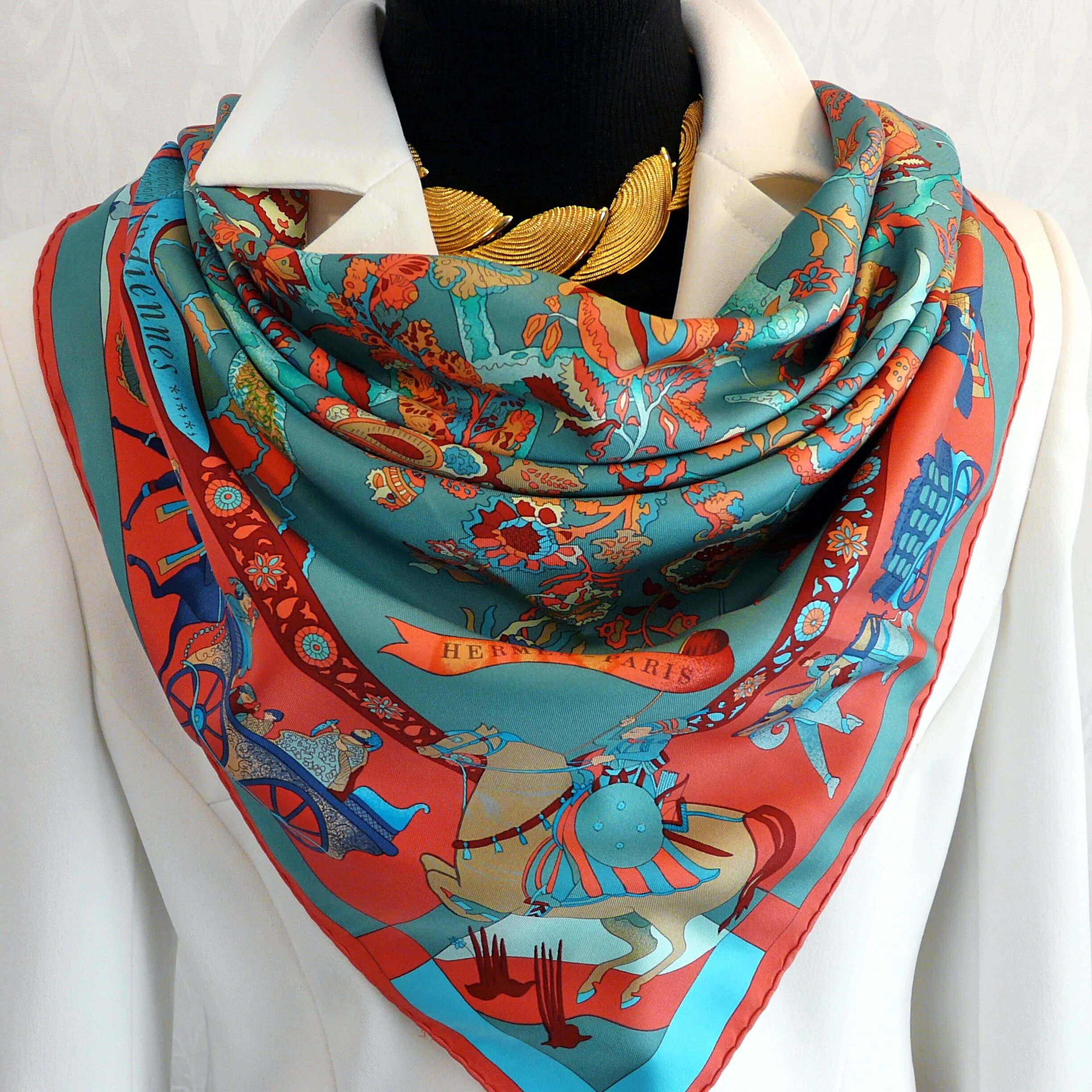 Здоровье платки. Hermes Silk Scarf. Hermes Paris платки. Шарф Ingrid Hermes. Платок Эрмес Винтаж.