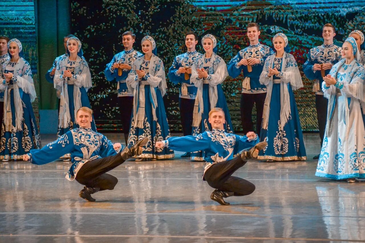 с годенко. ансамбль годенко красноярск. ансамбль имени м годенко. ансамбль михаила годенко. ансамбль танца годенко.