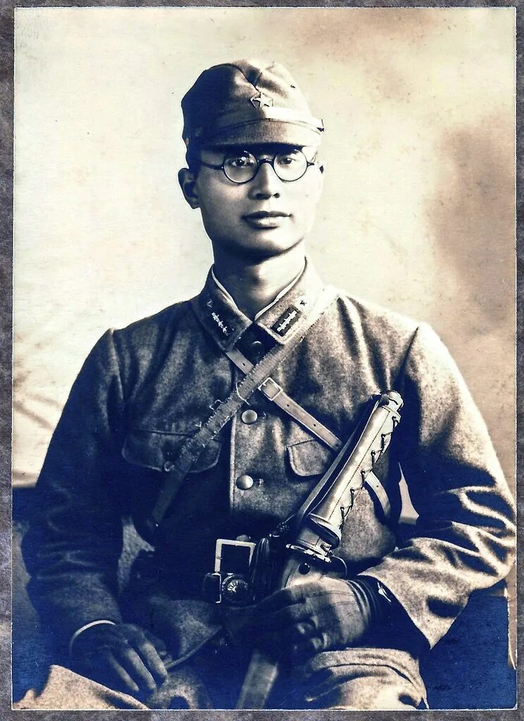 Японский офицер