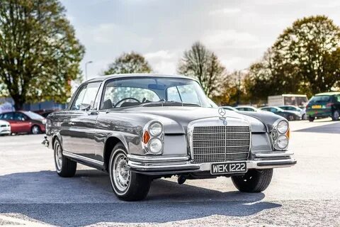 Mercedes se