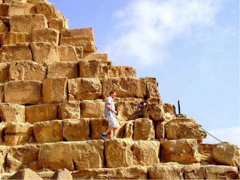 Богатство древней эпохи. Богатый Египтянин. Египетские пирамиды архитектура. Богатые дома египтян сегодня. Чем богат Египет.