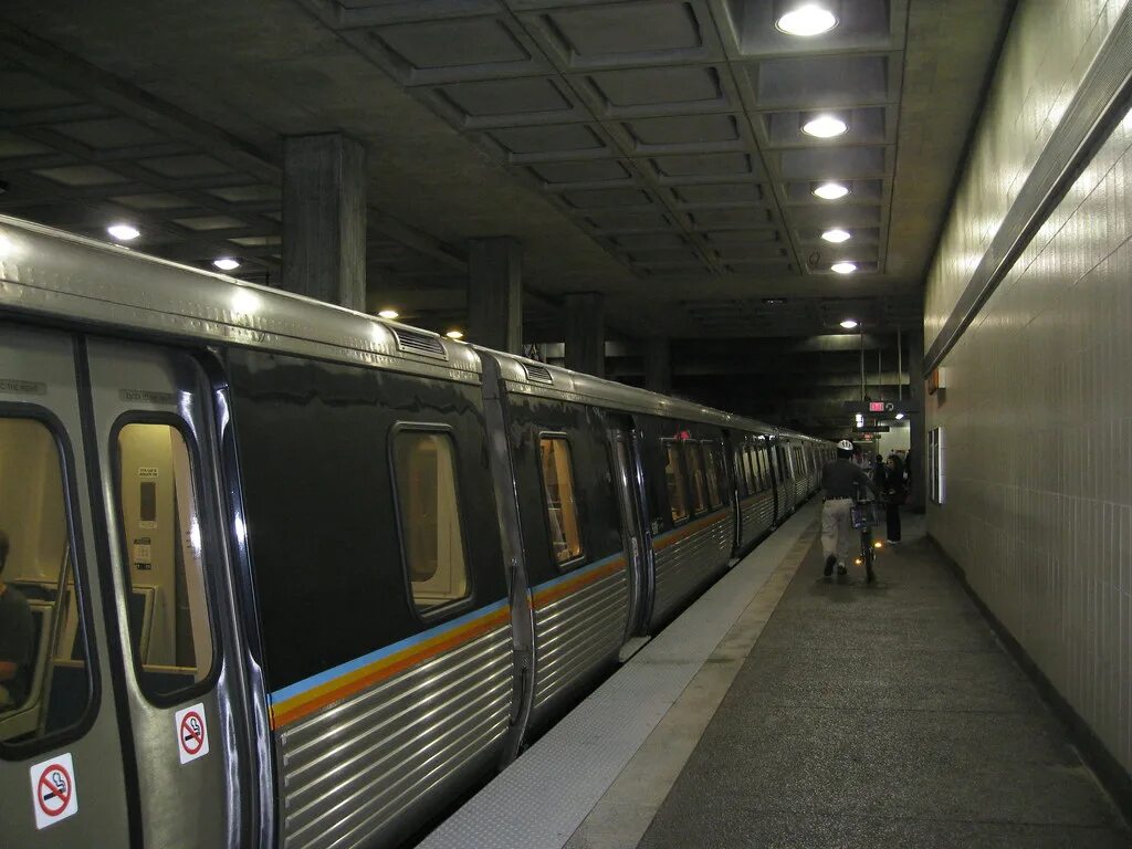 Метро 495. Атланта метро. метрополитен атланты. метро в атланте фото. marta trains.