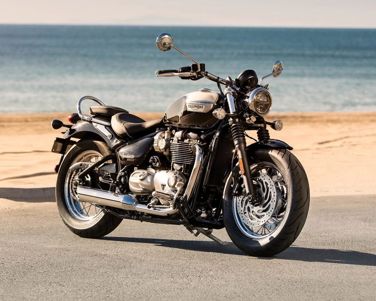 Хруст триумф. Triumph bonneville speedmaster. триумф бонневиль спидмастер 1200. triumph speedmaster 900. мотоцикл триумф спидмастер.
