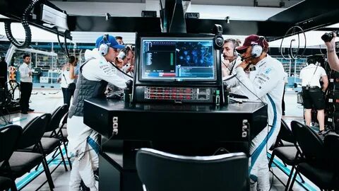 High tech race