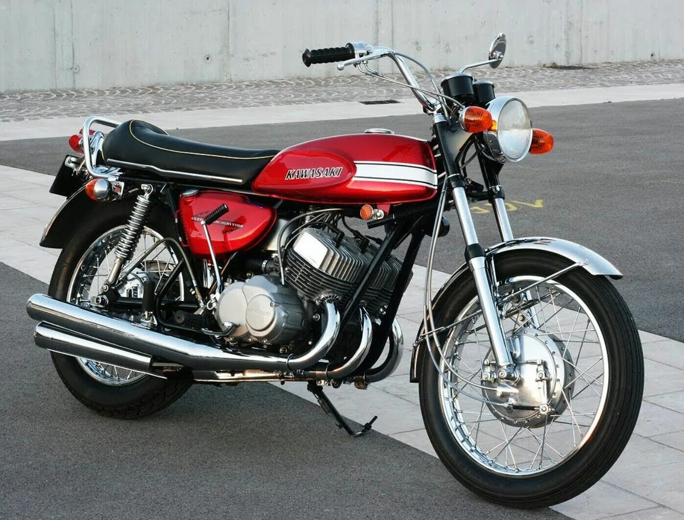 Кавасаки 3. Кавасаки 3. Kawasaki h1 mach iii. Kawasaki kr250. Kawasaki zx-6 ninja.