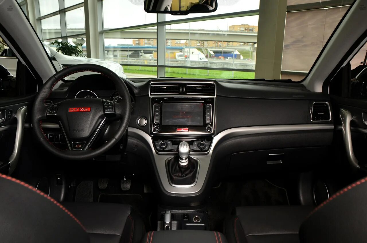 Приложение хавал. Хавал н6 салон. haval h6. хавал н6 автомат. haval h6 салон.