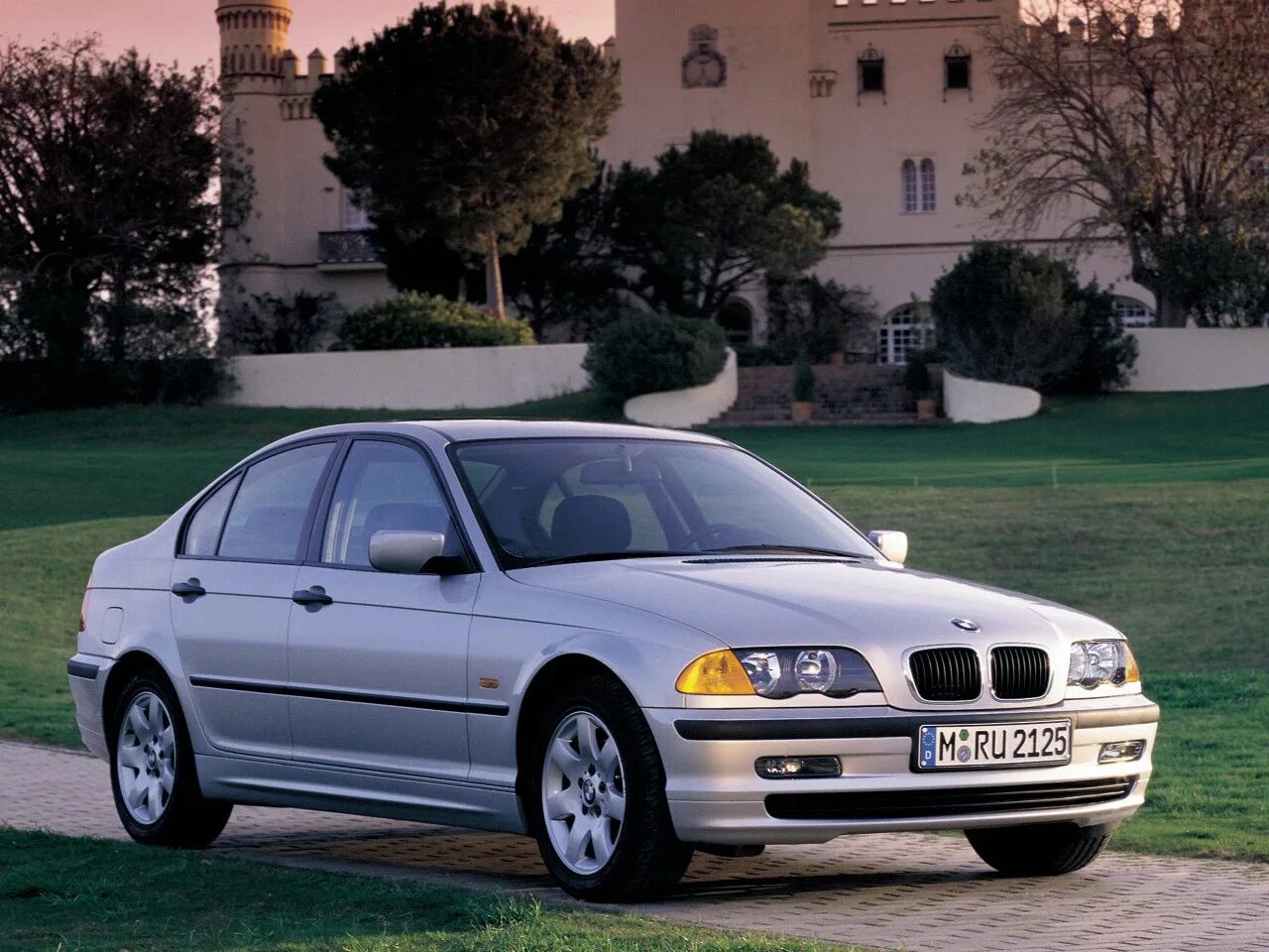 Бмв 98 года. BMW e46 2000. BMW 3 2000. BMW 46 2000. BMW 3 e46 1998.