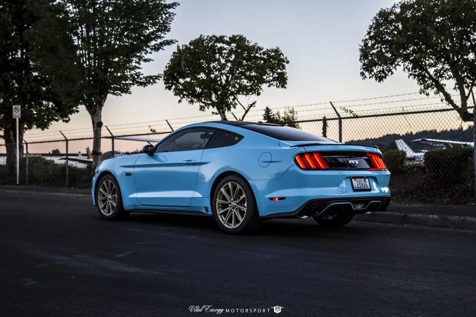 Форд мустанг 5.0. Ford Mustang 5.0. Ford Mustang gt 5.0. Форд Мустанг 5.0 2015. Ford Mustang gt 5.0 2017.