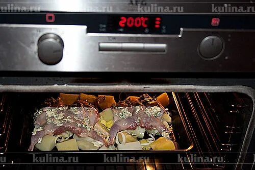 Крепление духового шкафа встраиваемого. Духовку ставим на 180. Духовой шкаф встраиваемый установленный. Духовку ставим на 180. Как правильно класть курицу в духовке.