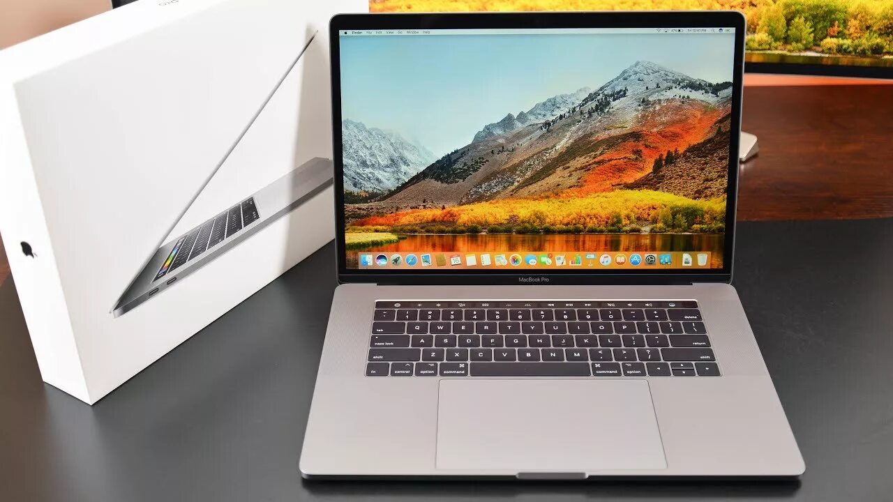 Macbook pro 14 18 512gb. MACBOOK Pro 15 2017. Apple MACBOOK Pro 15 Mid 2017. Макбук Pro 2017. MACBOOK Pro 15 i7 16gb 2017.