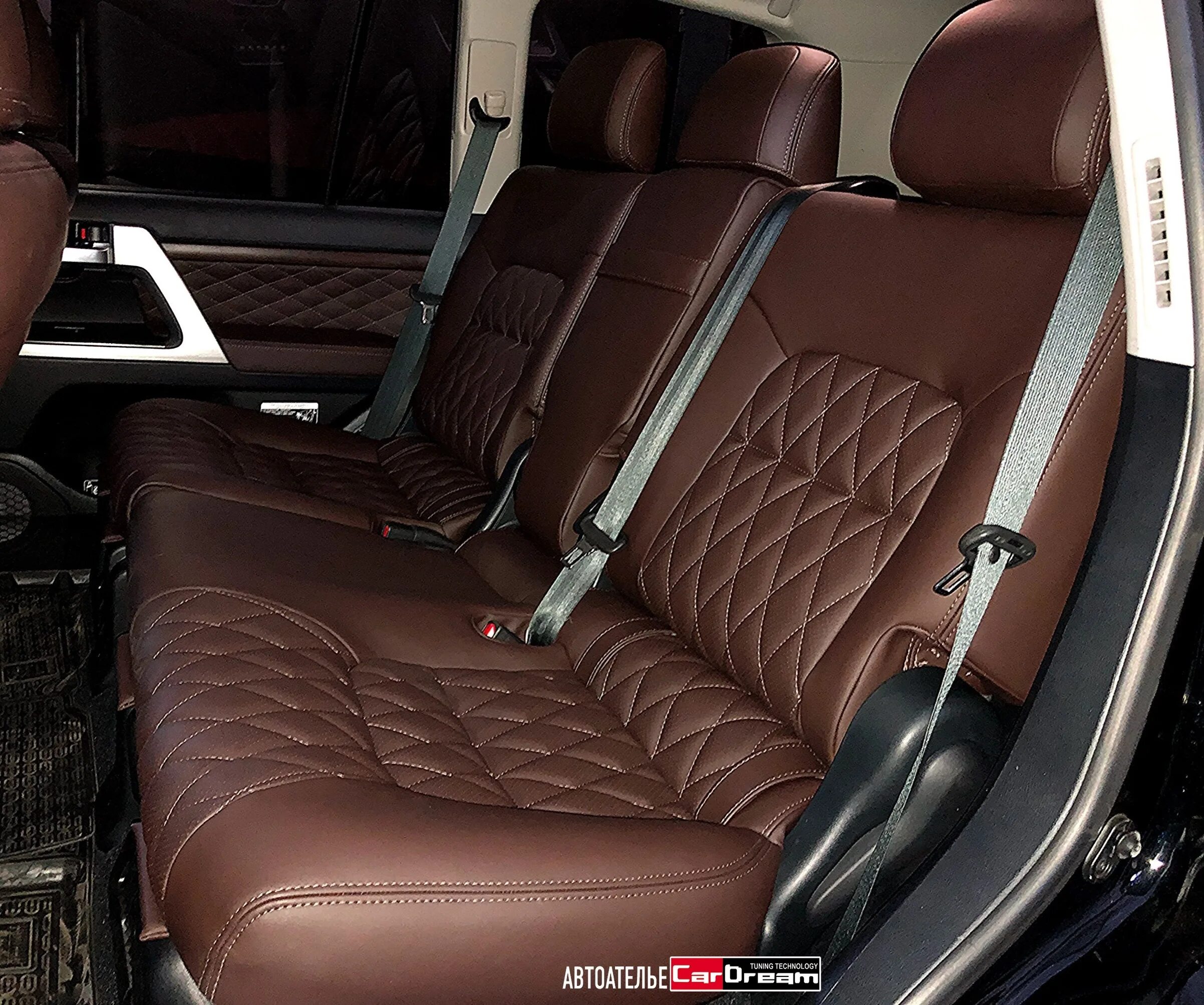 обшивка двери на toyota lc 200. обшивка ленд крузер 200. обшивка ленд крузер 200. дверь тойота ленд крузер 200. обшивка ленд крузер 200.