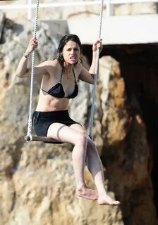 Xotin siydi, er esa silkitadi