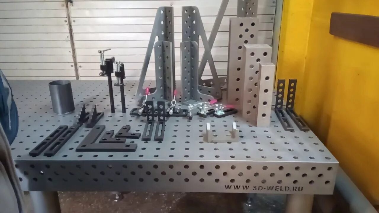 Сборка без сварки. Сборочно-сварочный стол 3d-Weld c1530sd. Струбцины для сварочного стола d16. Сварочный кондуктор 45721. Сварочный стол d28 1200х2400.