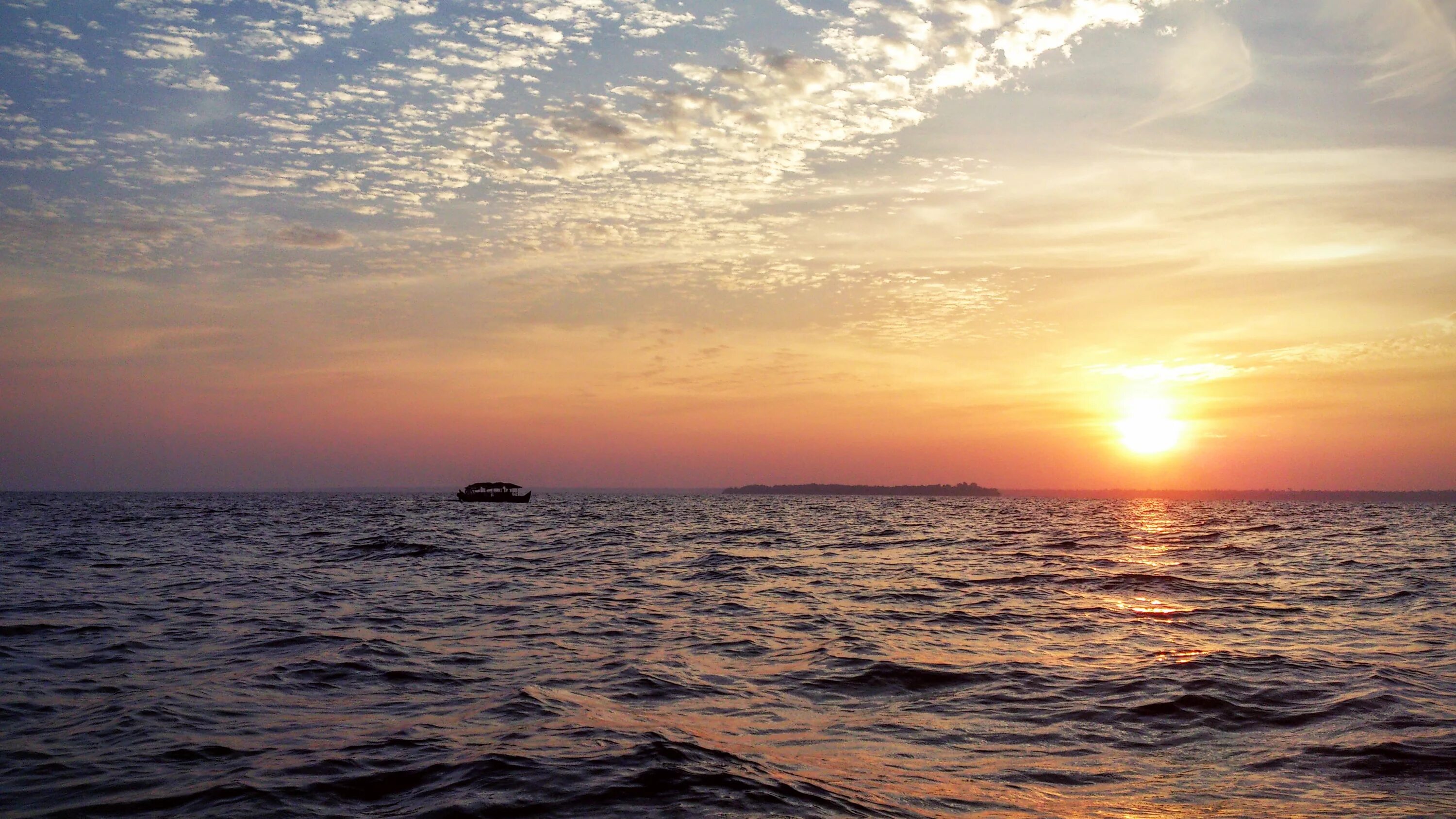 Утро на море. Раннее утро на море. Утреннее море. Восход на море.