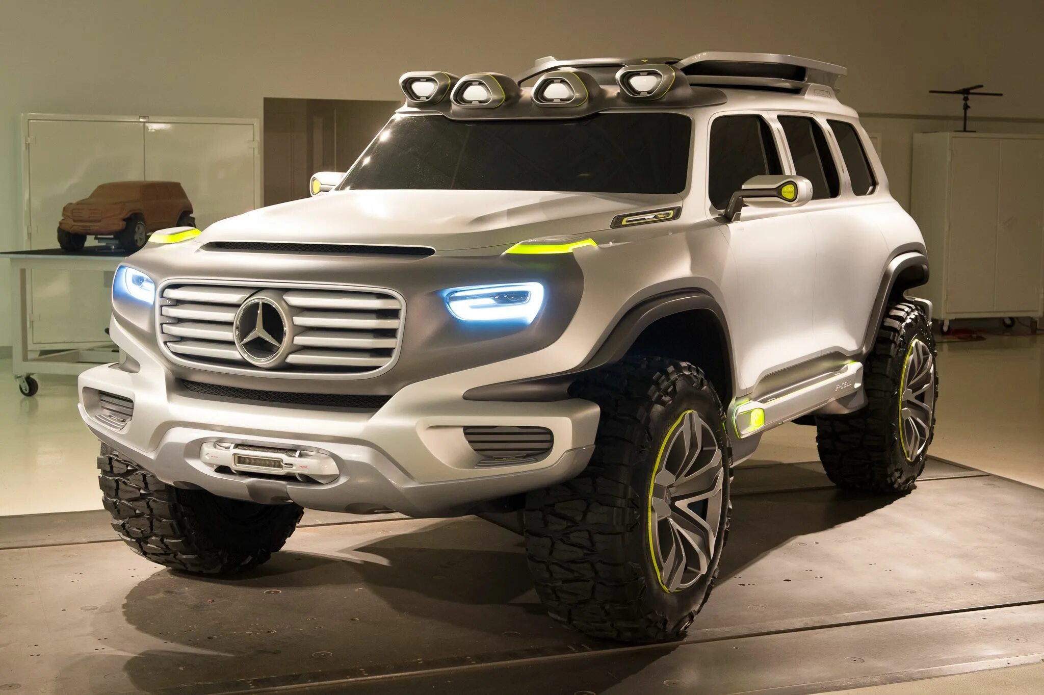 Mercedes benz g class 2025. Jeep willys 6x6. Jeep grand cherokee 2021. Самые крутые внедорожники в мире. Мерседес ener-g-force.