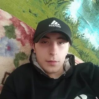 Макс батурин