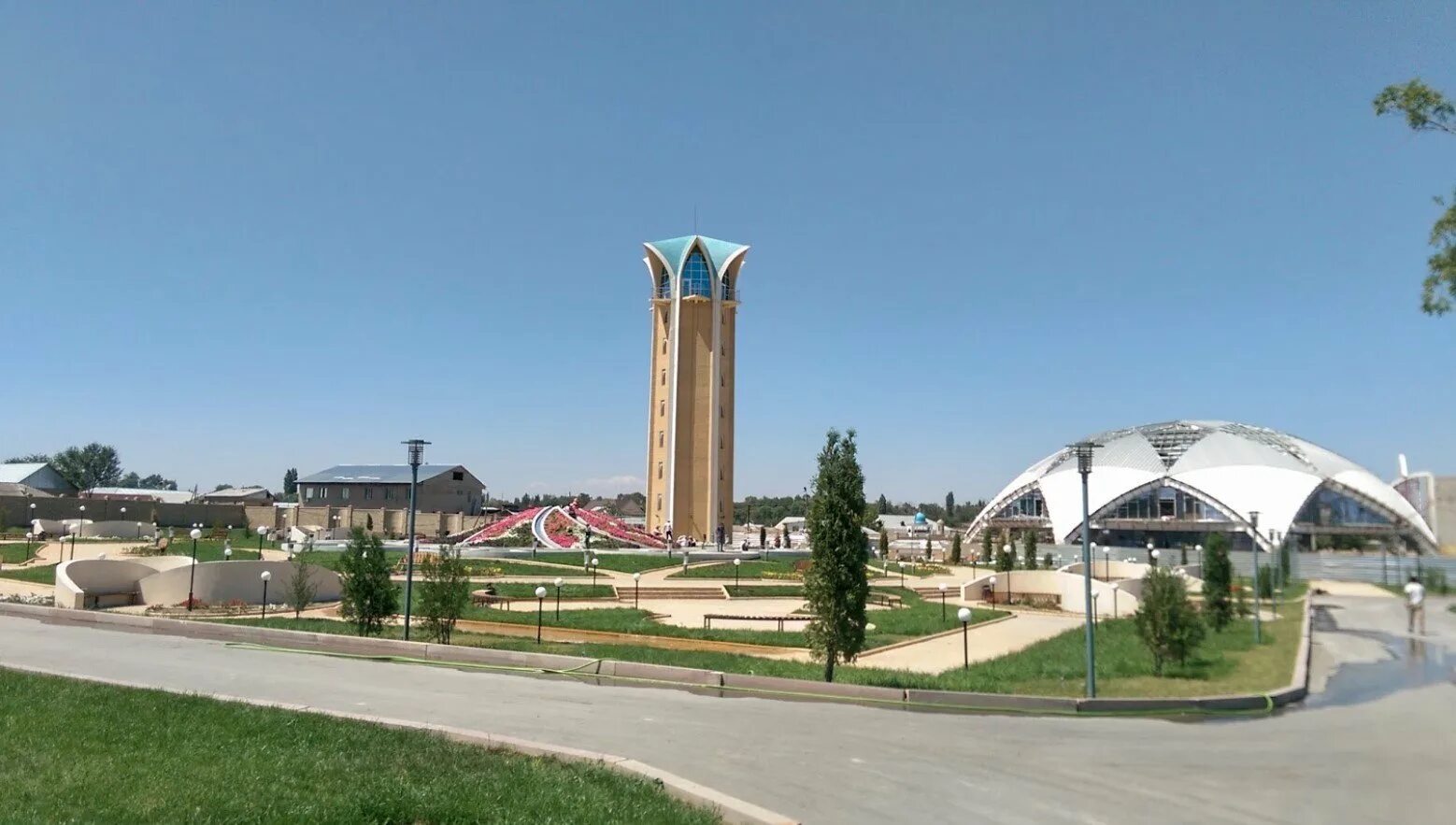 Парк древний Тараз. Тараз Джамбул парки. Тараз археологический парк. Казахстан город Джамбул парк.