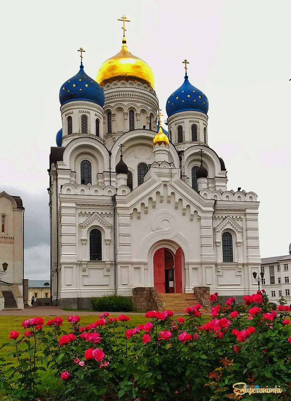 Свято угрешский монастырь. Храм Николо Угрешский монастырь. Храм Спаса Преображения Николо-Угрешского монастыря.