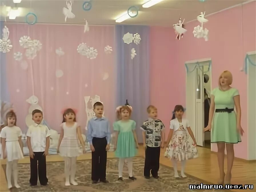 Лицей малмыж. Детское малмыж. Малмыж школа 2. Малмыж 1 школа. Детское малмыж.