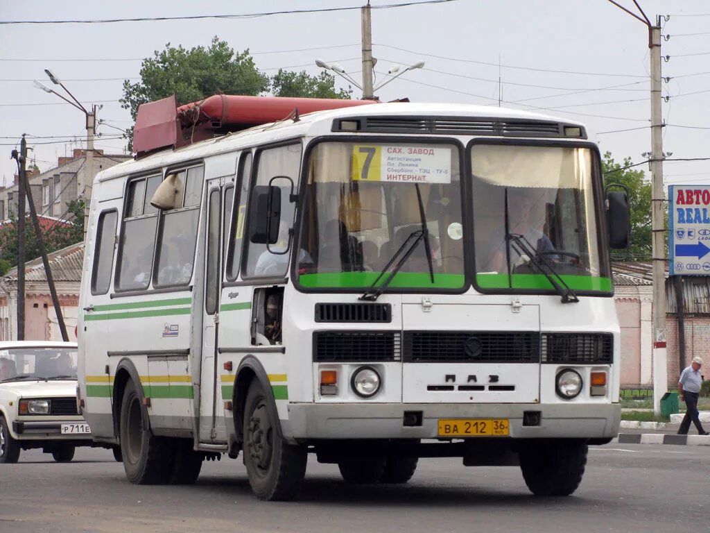 Автобусы лиски пятилетка. Автобусы лиски пятилетка. Автобус на нижний икорец расписание автобусов. Расписание автобуса с лис. Расписание автобусов россошь воронеж.