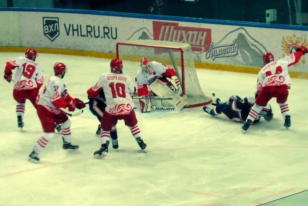 орск вхл. южный урал орск 2003 года. хоккей мхл. урал орск пески. южный урал зауралье.
