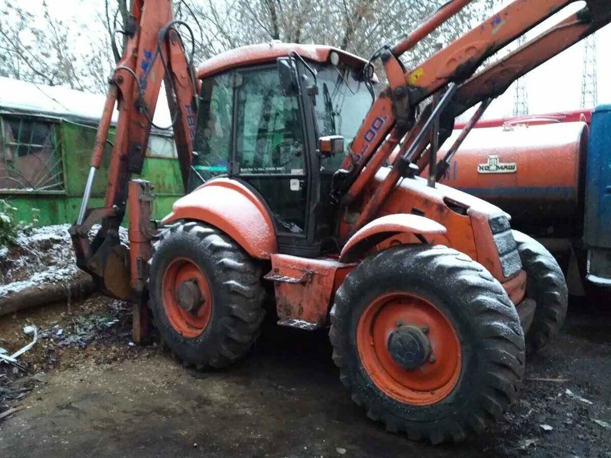 Фиат кобелко экскаватор. 2 4ws. Фиат кобелко ф 110-2. Fiat-kobelco (hitachi) fb200. Хитачи 110 погрузчик.