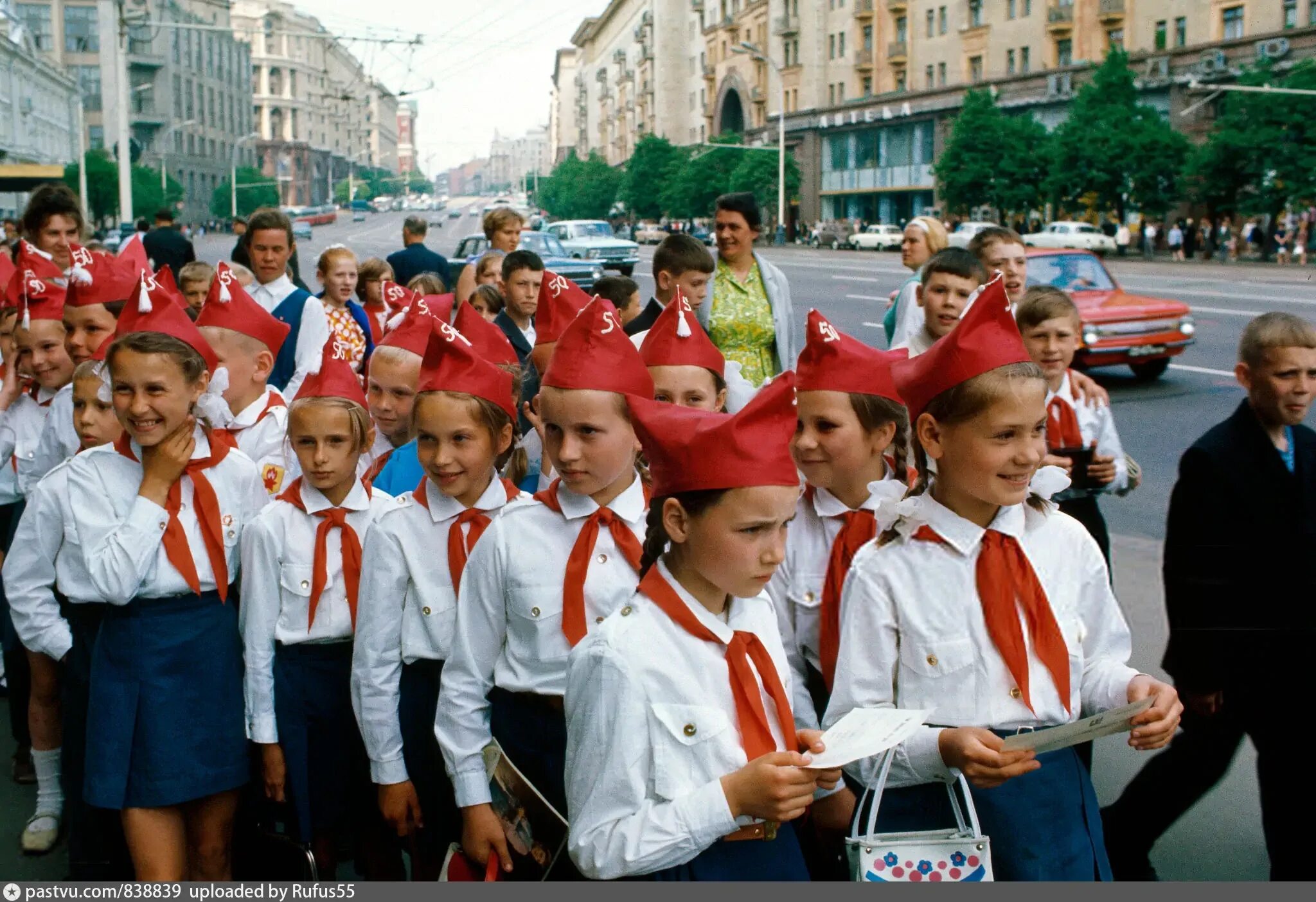 СССР 70е пионеры. Форма пионеров советского Союза. СССР детство Пионерия. СССР пионеры 80х. Пионеры советских времен