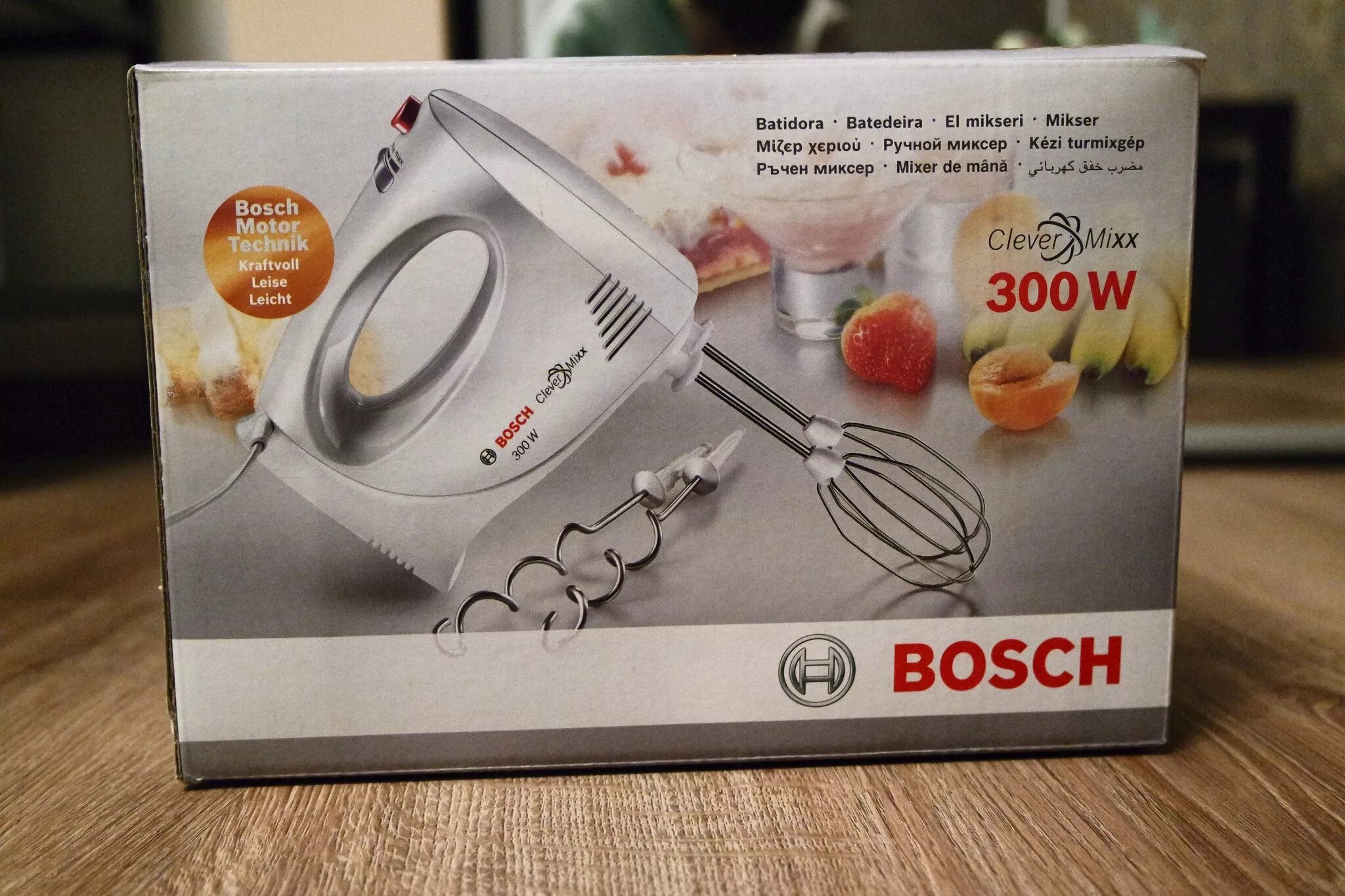 Bosch mfq 3010. Миксер Bosch 3010. Миксер Bosch MFQ 3010, белый. Обзор миксер бош. Ручной миксер с электронным табло.