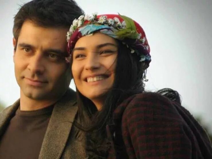 Разбивающая сердца / gönülçelen. Турецкие на русском разбивающая сердца. Разбивающая сердца турецкий сериал. Разбитая сердца турецкий сериал. Разбитая сердца турецкий сериал.