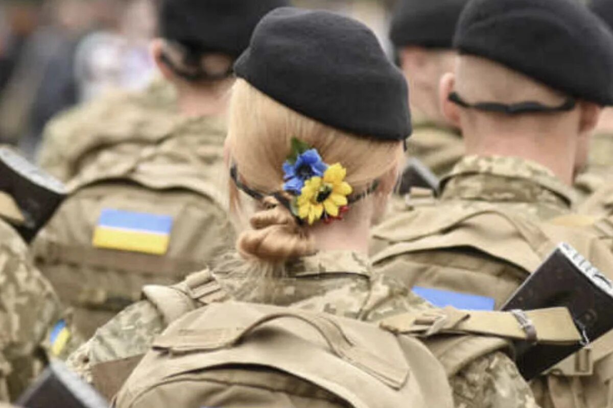 Женская мобилизация в Украине 2024. Z патриотизм. Открытки нет войне. Россия недостаток военных