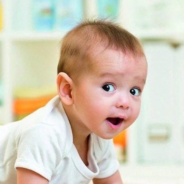 Родители восхищаются ребенком. Baby i'm yours. Send me. Mama newborn baby art. Please be patient i have autism человек.