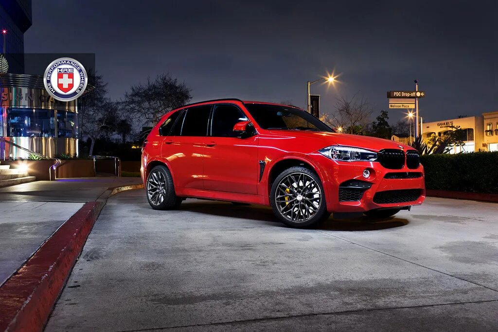 Bmw x5 цвета. BMW x5m Red. BMW x5 f85 Red. BMW x5m красный. BMW x5 f15 красный.