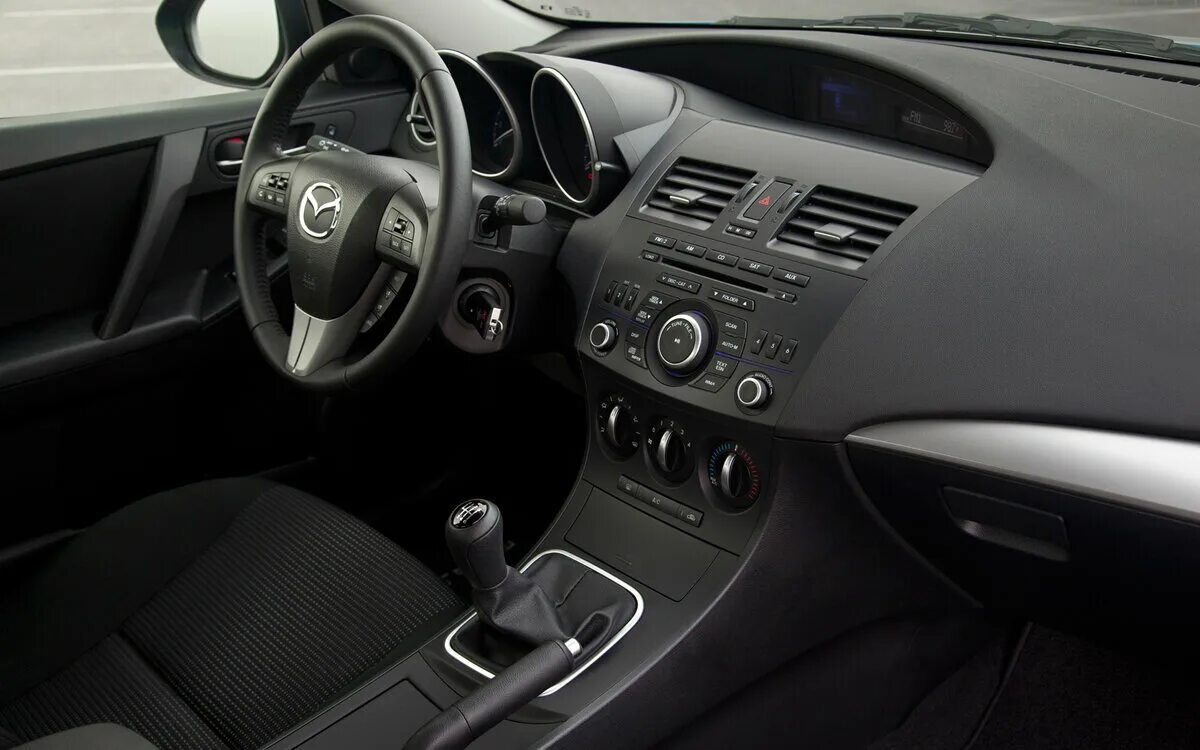 красный салон мазда 3. салон мазда 3 bk седан. Mazda 3 2008 седан салон. Mazda 3 хэтчбек 2012 салон. Mazda 3 2012 салон.