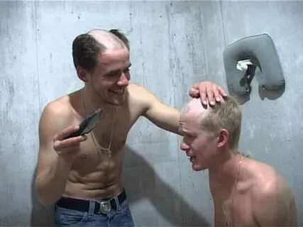 Бреюсь налысо