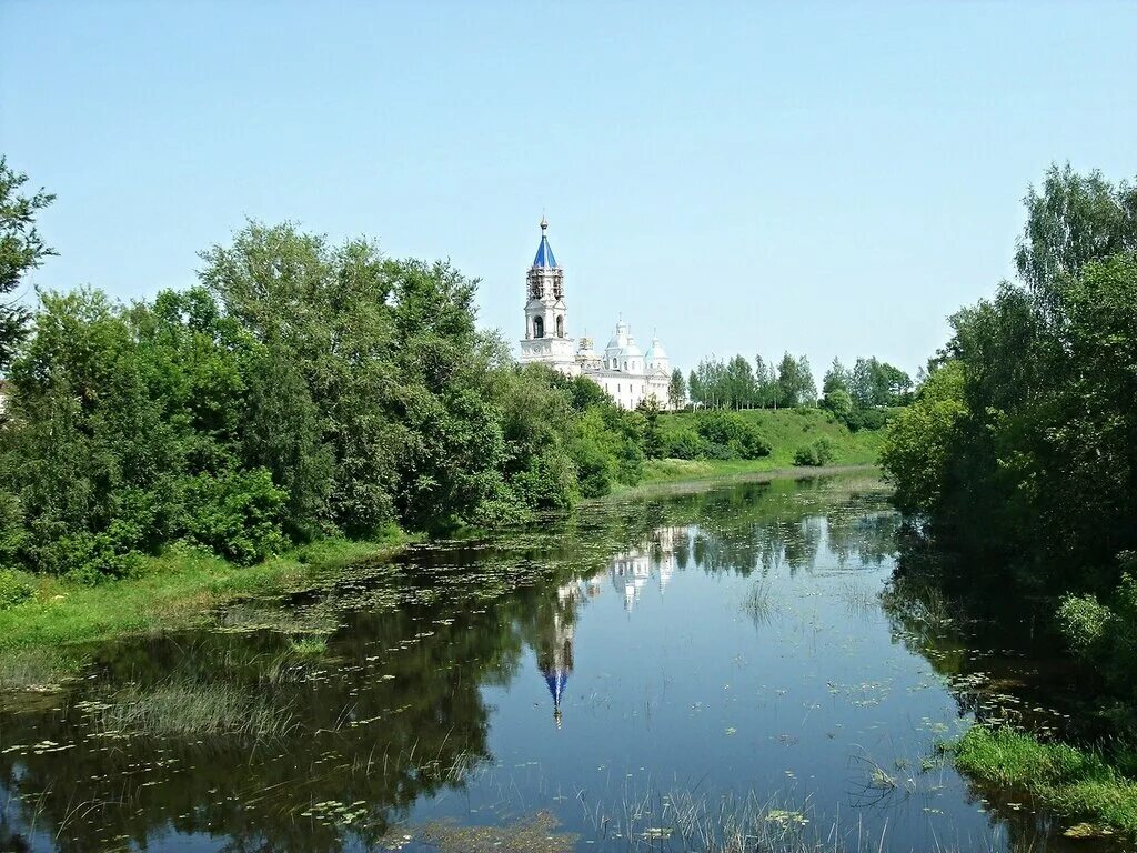 Кашин берега. Кашинка река тверская обл. река кашинка в городе кашин.