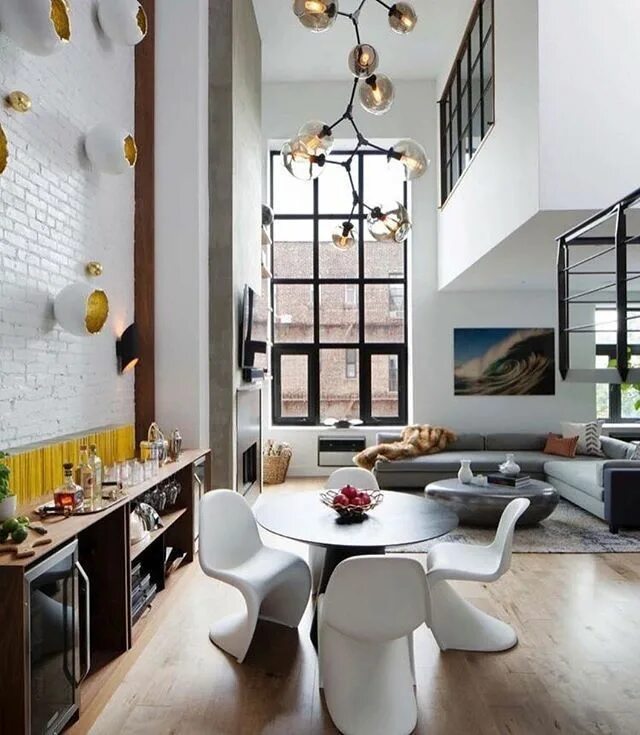 Квартиры нью йорка интерьер Stylish in Greenwich Village (Desire To Inspire) Condo living room, Country hous