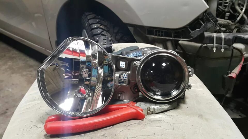 Плата дхо на hyundai i40. Линзы в хендай i20 2010. Линзы i30. Линзы i30. Линзы i30.