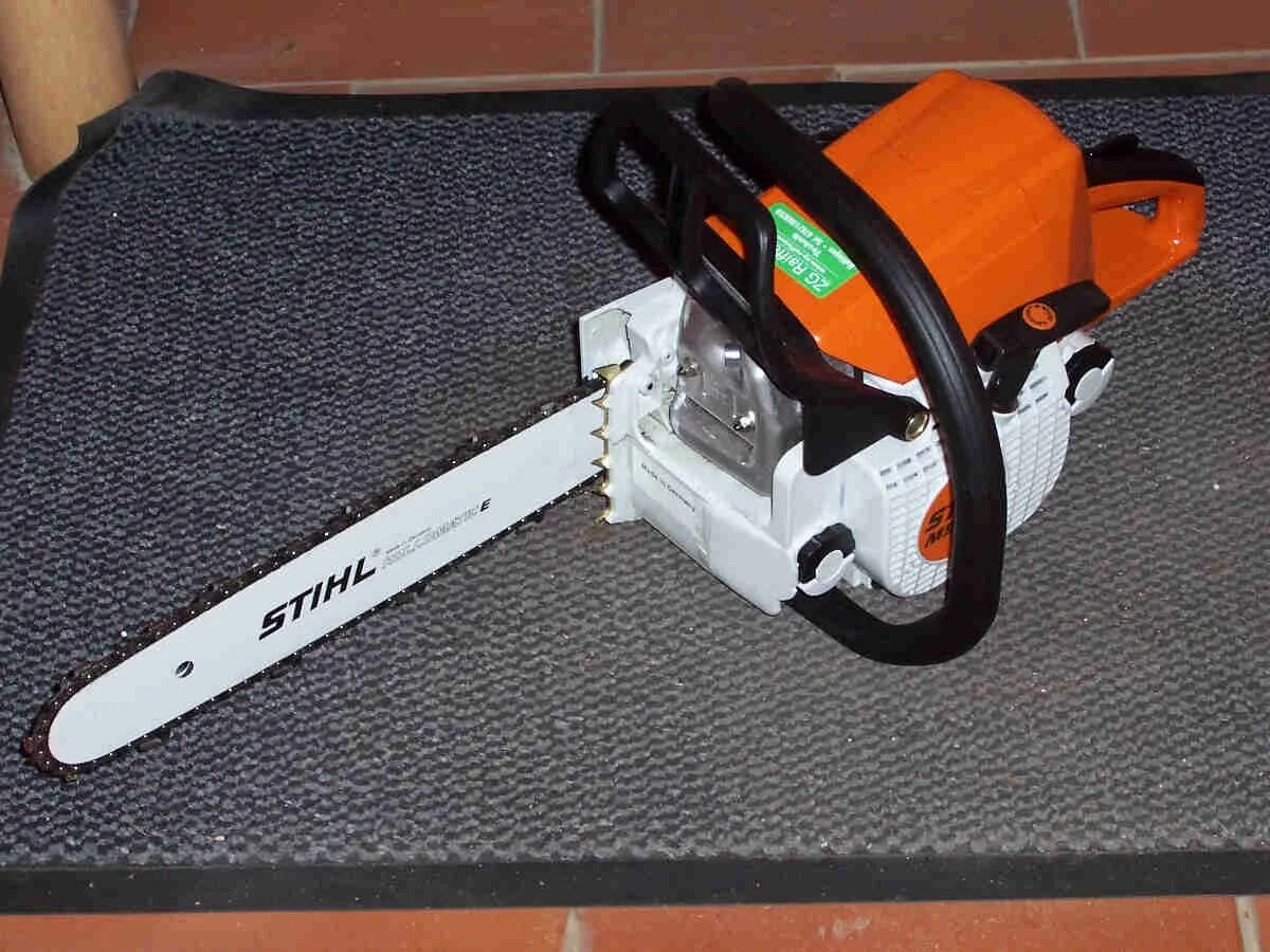 Штиль 180 б у. Штиль МС 250. Бензопила штиль МС 250. Бензопила Stihl MS 250. Бензопила штиль МС 180.