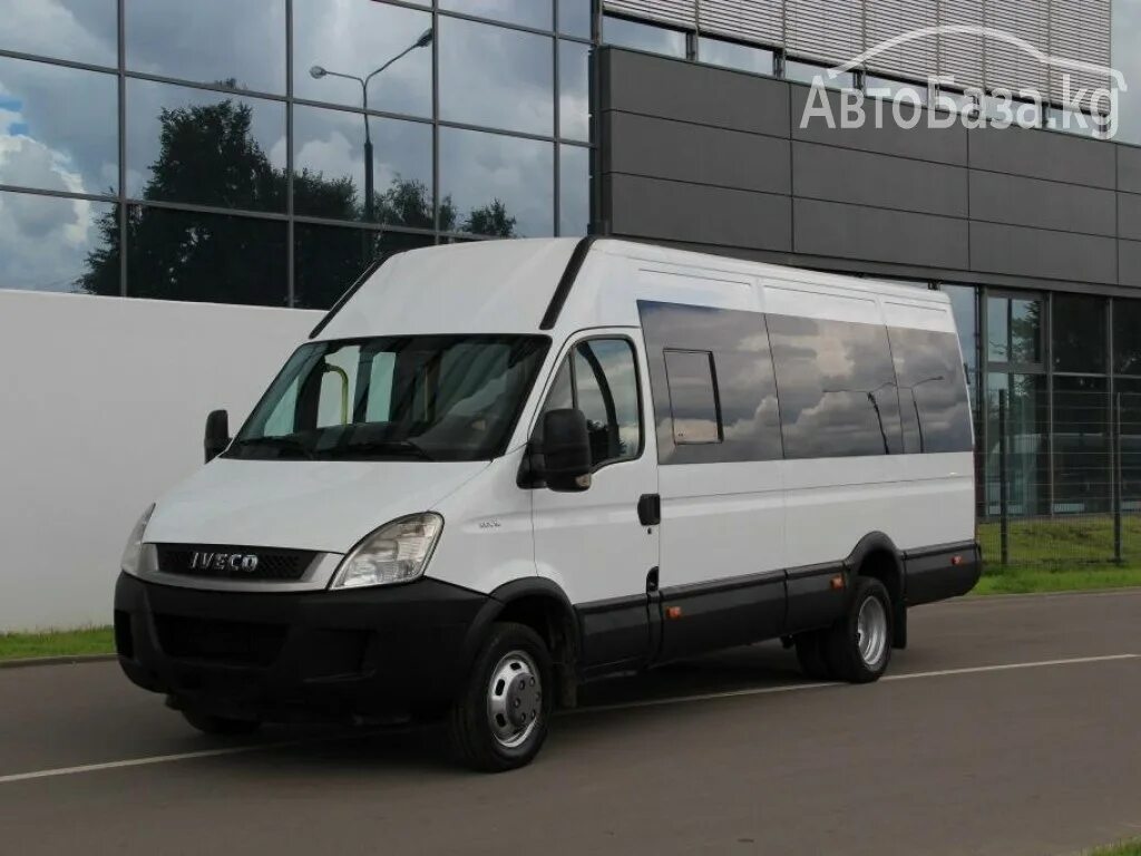 Iveco Daily 50c15. Iveco Daily, 2010 автобус. Ивеко Дейли 2011.