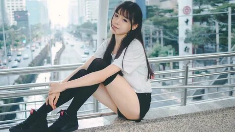 It is tough to get wealthy with forex buying and selling for individuals. 