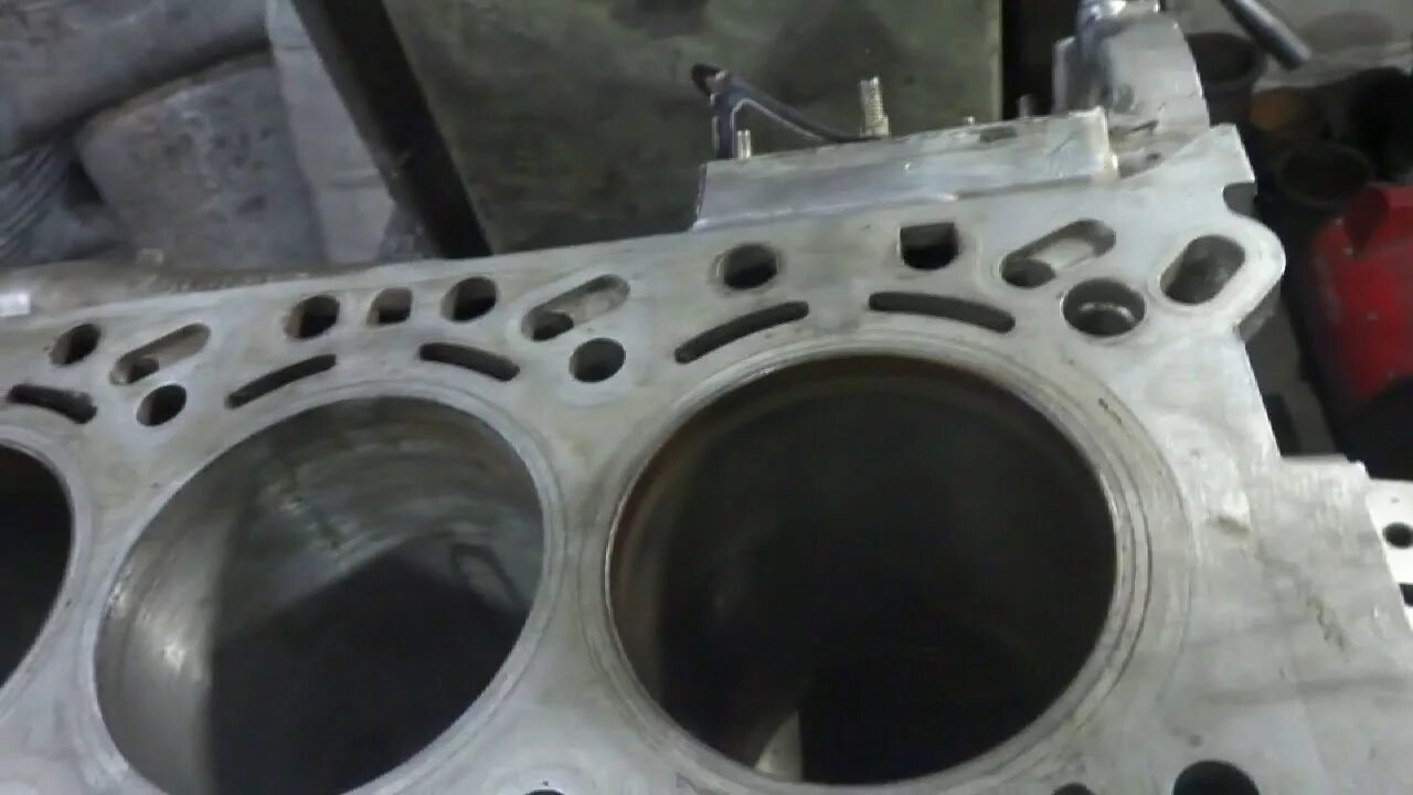 Гильзованный двигатель порше cayman. Гильзовка порше кайен 4. Порше кайен гильзовка двигателя. Гильзовка порше кайен 4. Гильзовка блока цилиндров порше кайен.