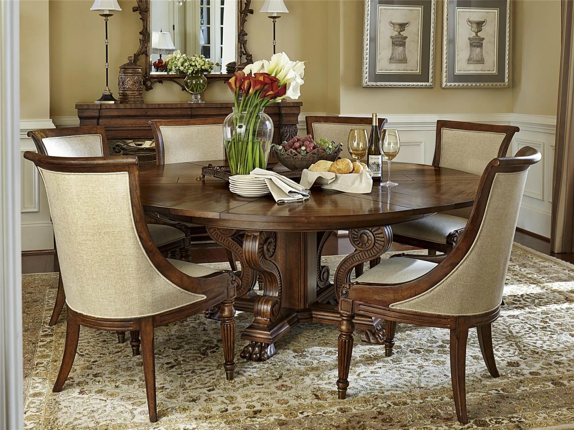 Лучшие картинки стола. Обеденный стол Barnes Round Dining Table. Стол в гостиную. Стол со стульями в гостиную. Столовые группы для гостиной.